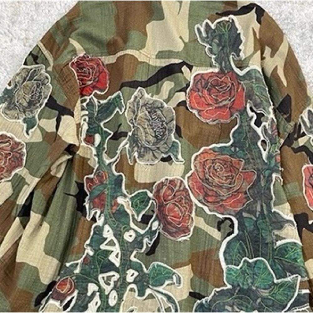 R13 NWOT Drop Neck Floral Patch Camouflage Print Button-Up Shirt - Picture 11 of 11